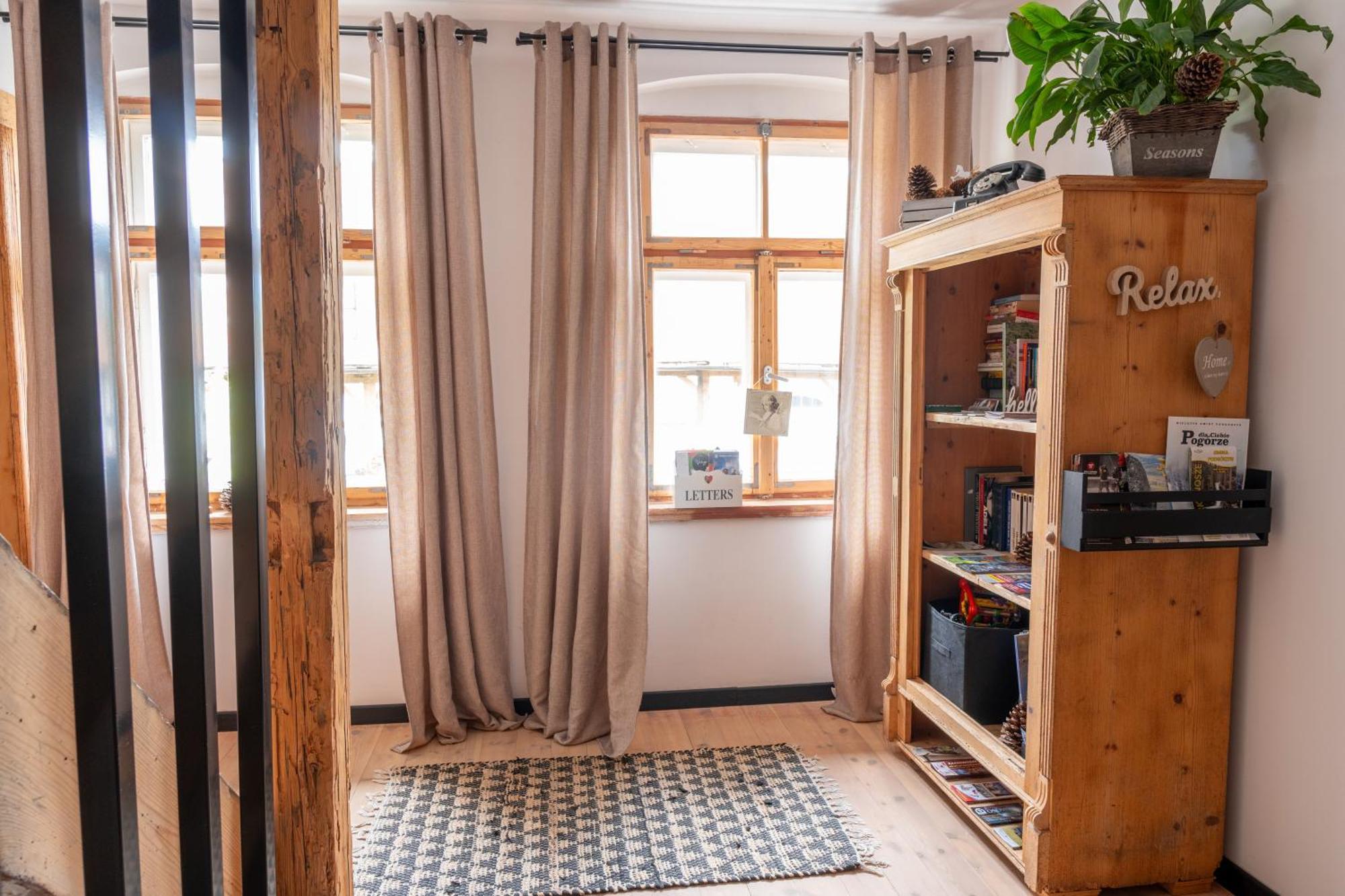 Apartamenty Sudeckie Nad Zalewem I Sosnówka Exteriér fotografie